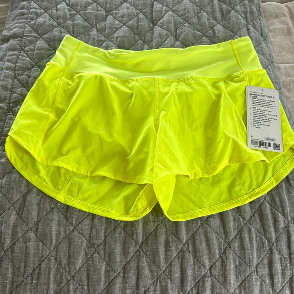 Lulu Speed Up short 4” size 8